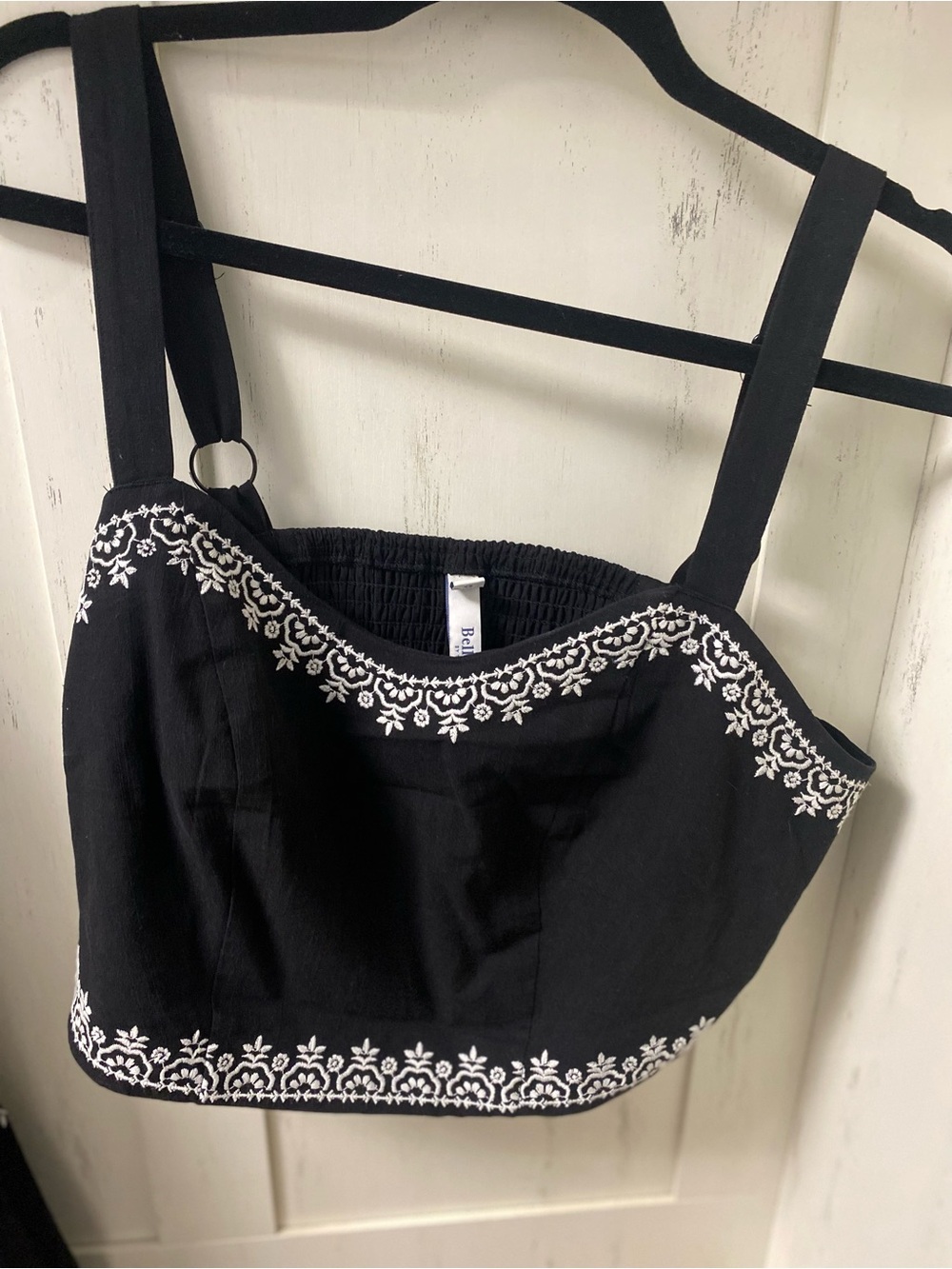 torrid Black Maxi Skirt/ Cropped top set with White Embroidered Medallions - Picture 2 of 8